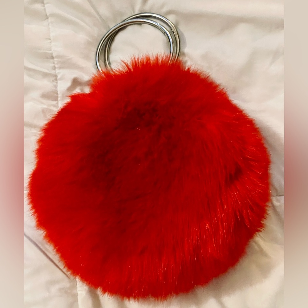 Fur clutch